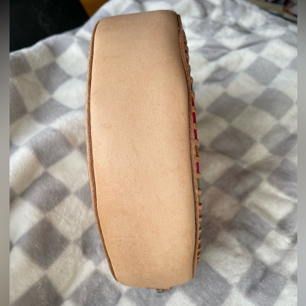 Consuela Circle Crossbody - Picture 5 of 9